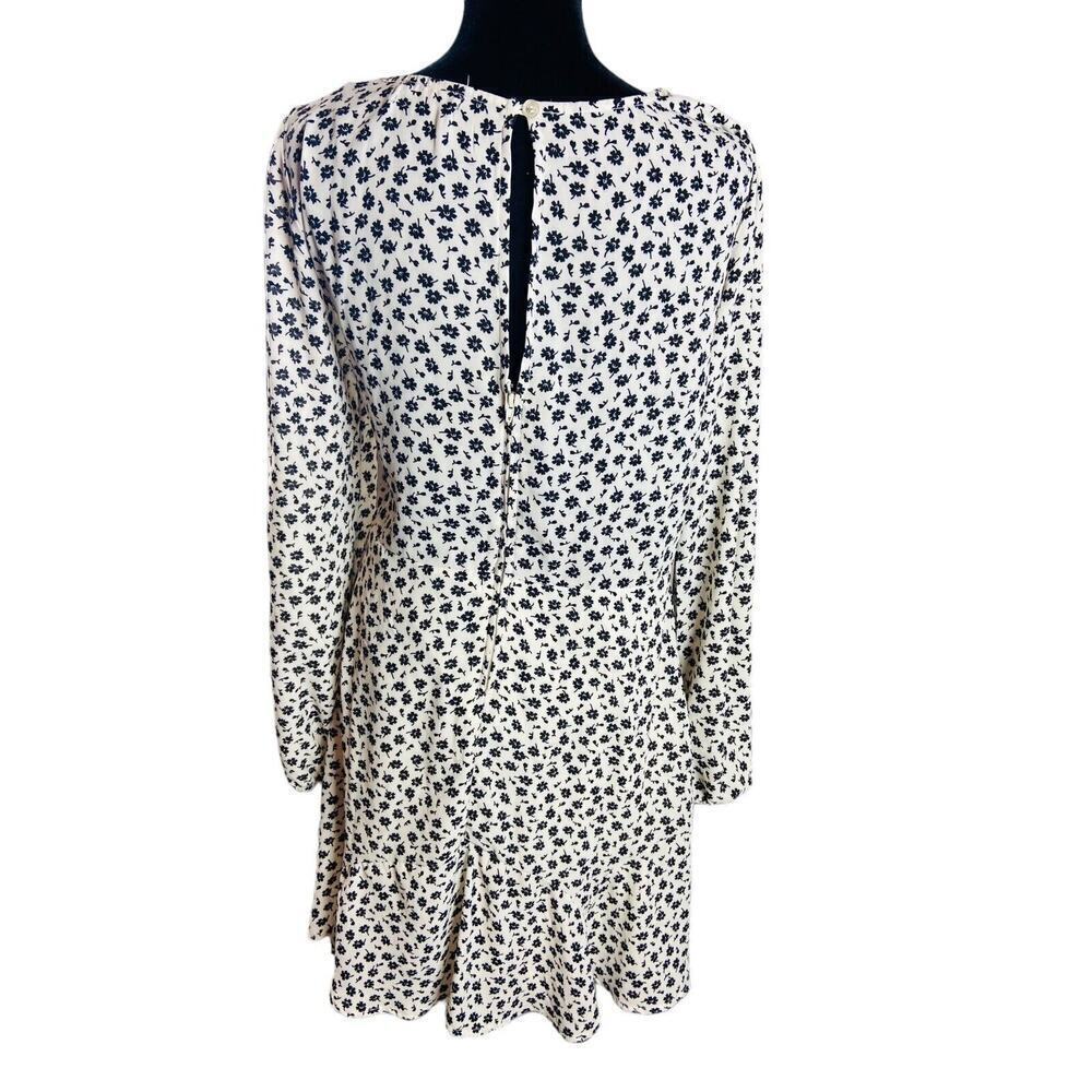 Francesca's Collections Black and White Floral Midi Dress - Picture 4 of 8